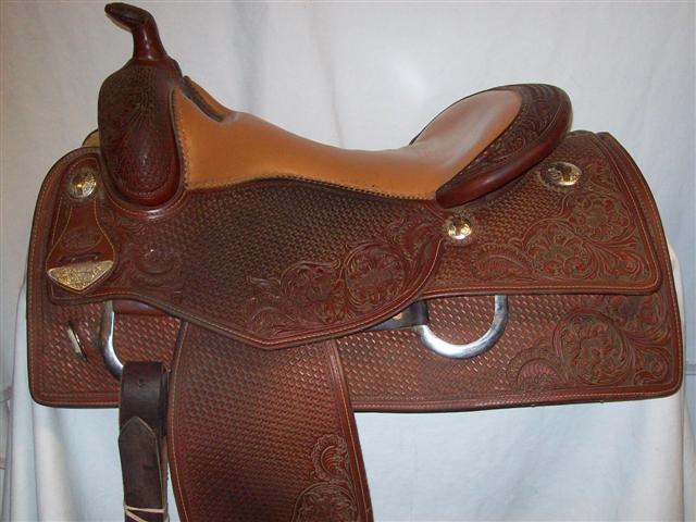 Used Saddle:- Image Number:0